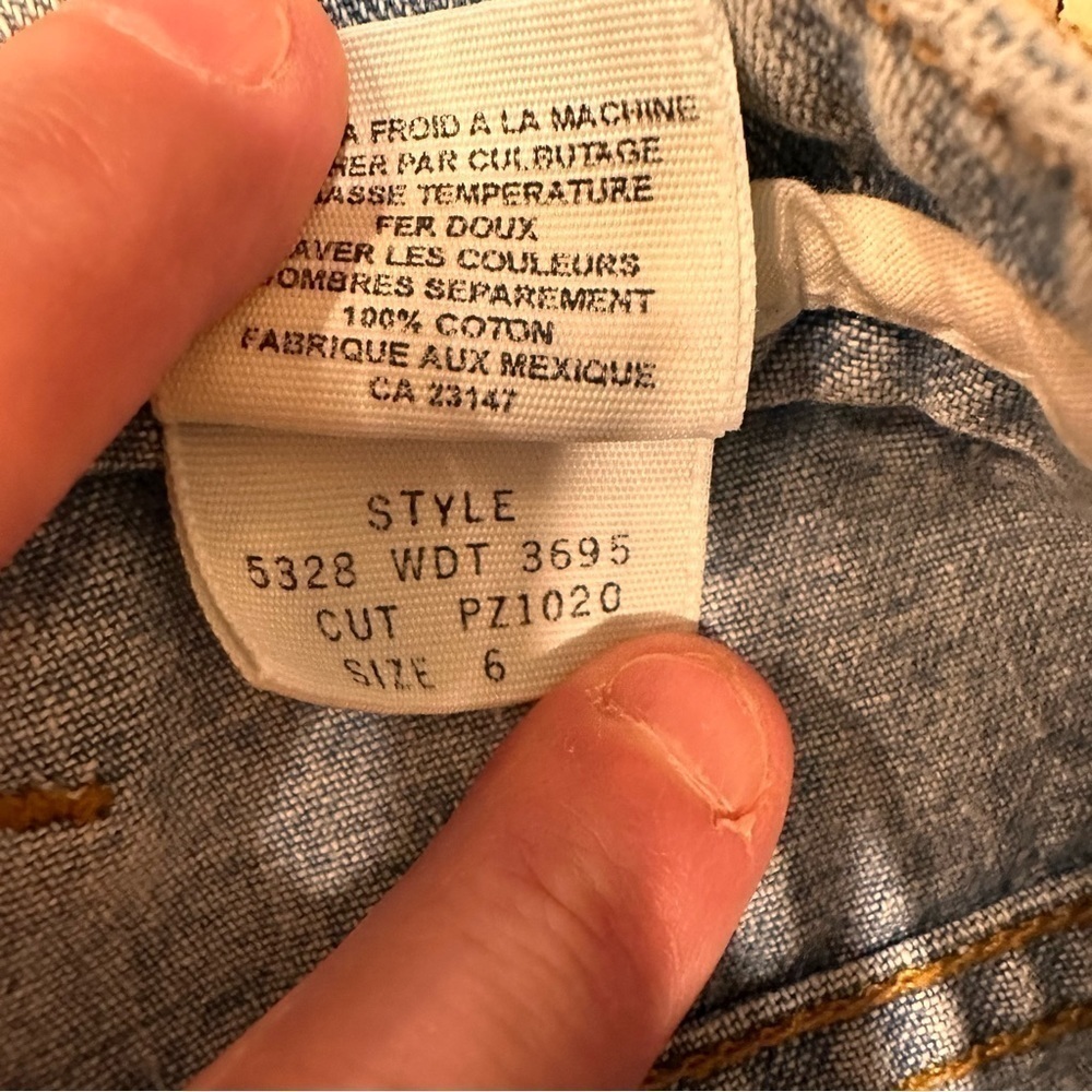 Talbots vintage blue distressed jeans high rise pleated front light denim size 6 - Picture 7 of 11